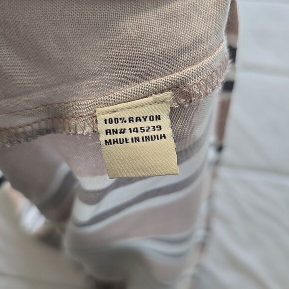 Sim & Sam Striped Tie Front Bouse Top Shirt XL Women's Pink Taupe Blue White - Picture 7 of 9